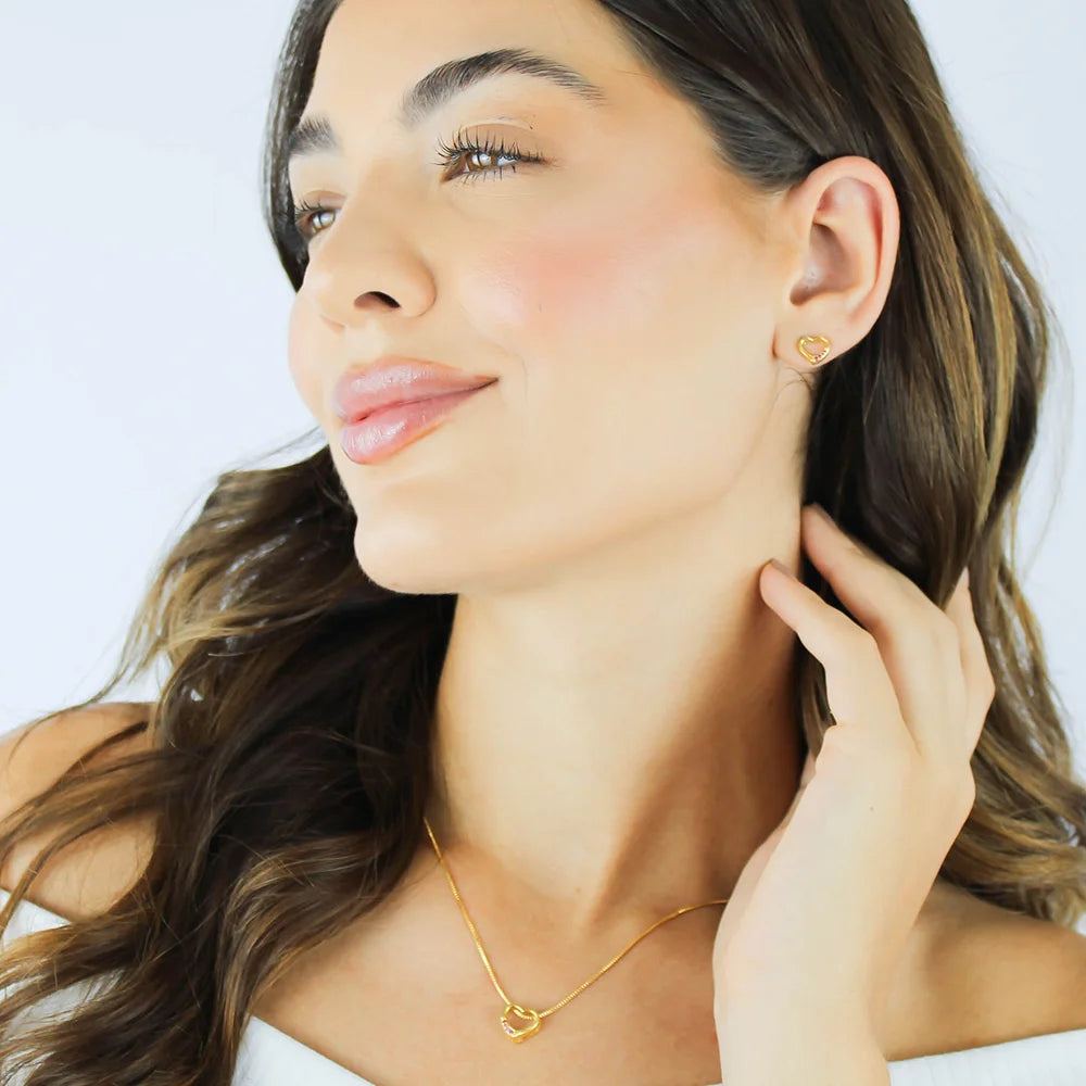 Conjunto Coração com Zircônias Banhado a Ouro 18K