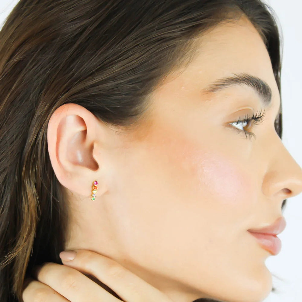 Brinco com Zircônias Coloridas Banhado a Ouro 18K