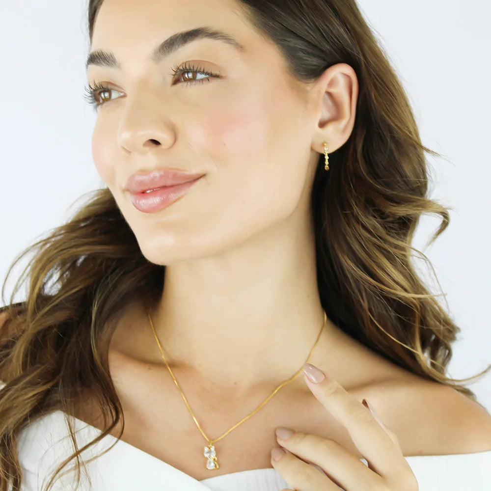 Brinco com Zircônia Central Banhado a Ouro 18K