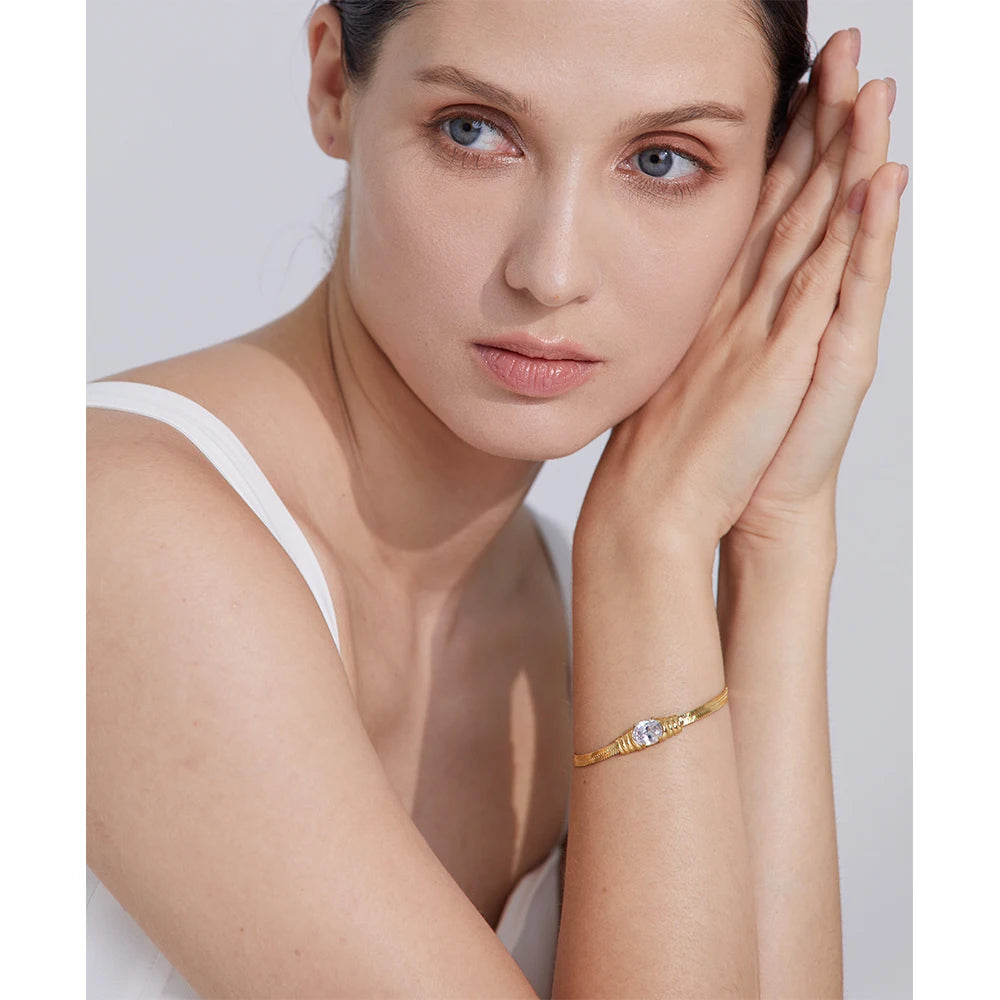 Pulseira Malha Italiana Gold com Ponto de Luz em Zircônia Luxo