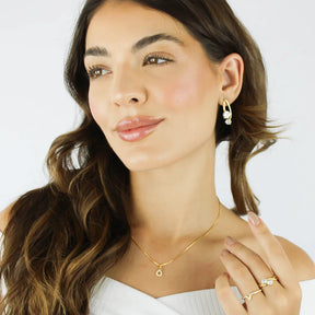 Brinco com Pedras de Zircônias Banhado a Ouro 18K