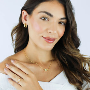 Colar Corações com Zircônias Banhado a Ouro 18K