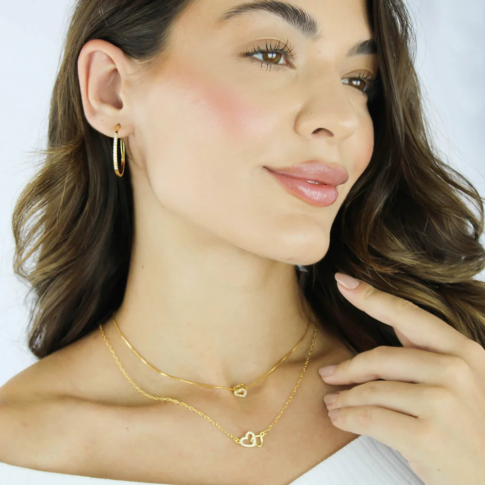 Colar Coração Cravejado Banhado a Ouro 18K