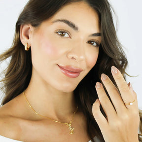 Brinco Cravejado com Zircônias Banhado a Ouro 18K