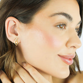 Brinco Folha com Zircônia Central Banhado a Ouro 18K