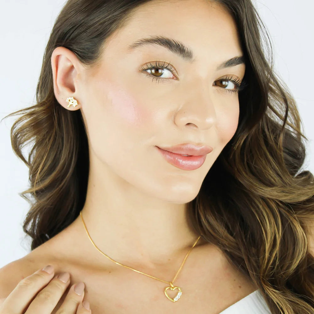 Colar Coração com Zircônias Banhado a Ouro 18K