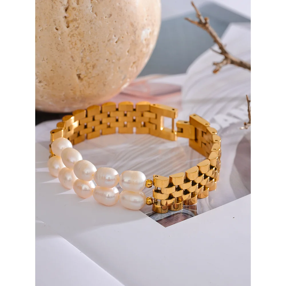Pulseira Elos com Pérolas Naturais – Banho Ouro 18K Luxo