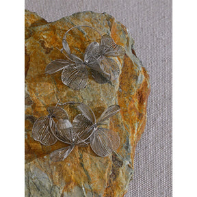 Brincos de Argola com Flor de Filigrana em Aço Inoxidável Premium 316L - Banhado a Ouro 18k
