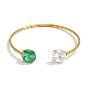 Bracelete Aberto com Pedras de Zircônia Banhado a Ouro 18k - Aço Premium à Prova d'Água