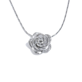 Colar com Pingente de Rosa Esculpida Banhado a Ouro 18k - Joia em Aço Premium