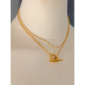 Colar de Dupla Camada com Detalhe Banhado a Ouro 18k - Aço Premium à Prova d'Água