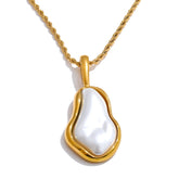 Colar de Pérola Barroca Banhado a Ouro 18k – Design Escultural Premium